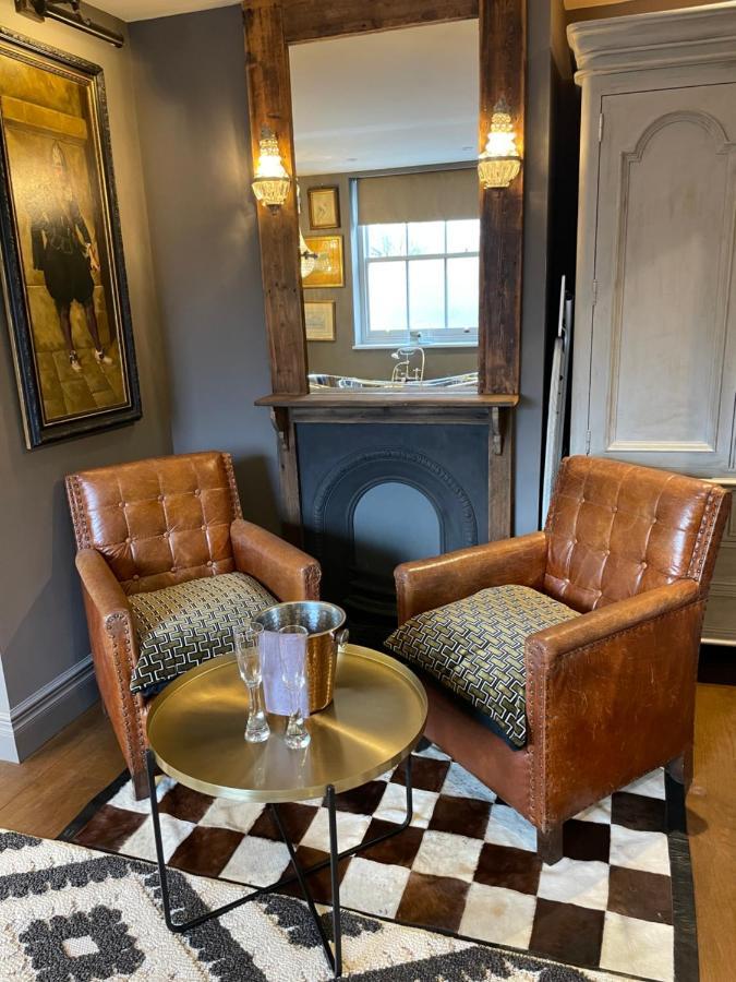 The Barth Room At Cheshire Boutique Barns Nantwich Bagian luar foto