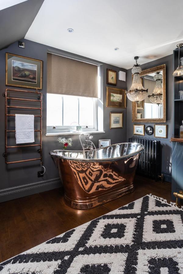 The Barth Room At Cheshire Boutique Barns Nantwich Bagian luar foto