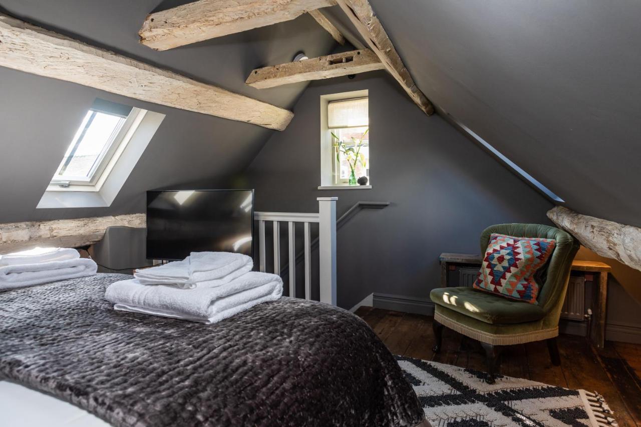The Barth Room At Cheshire Boutique Barns Nantwich Bagian luar foto