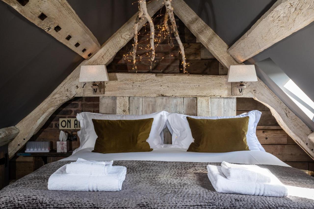 The Barth Room At Cheshire Boutique Barns Nantwich Bagian luar foto