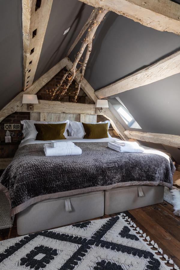 The Barth Room At Cheshire Boutique Barns Nantwich Bagian luar foto